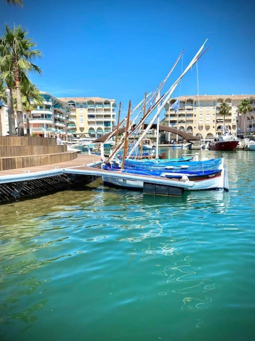Port-Frejus, Le Paladien, Appartement 2 Pieces Climatise, Terrasse & Parking 외부 사진