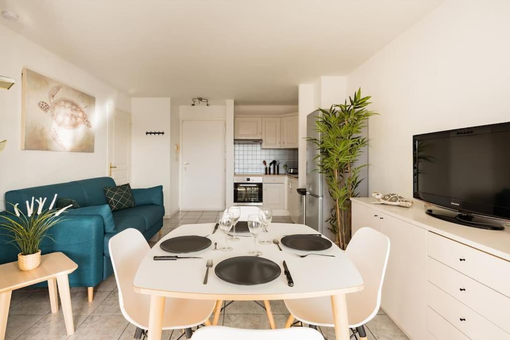 Port-Frejus, Le Paladien, Appartement 2 Pieces Climatise, Terrasse & Parking 외부 사진