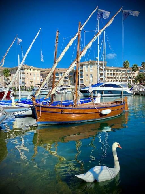 Port-Frejus, Le Paladien, Appartement 2 Pieces Climatise, Terrasse & Parking 외부 사진